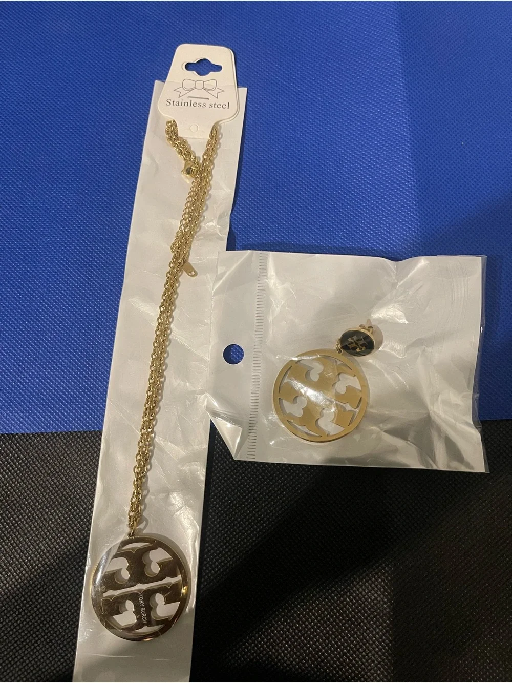 Source Unknown Gold-Tone Openwork Medallion Necklace and Earrings Set